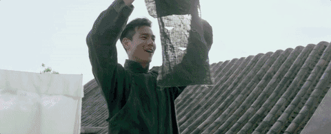 《邪不压正》，用戏服带你走入姜文“讲究才是根本”的民国时代