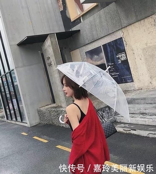  『线条』连衣裙：早春必入的裙子，保暖之余还展现出迷人的线条