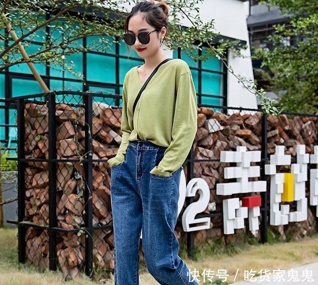 针织■无意中发现:今秋流行这“小衫 哈伦裤”,随性时髦,天凉穿刚好