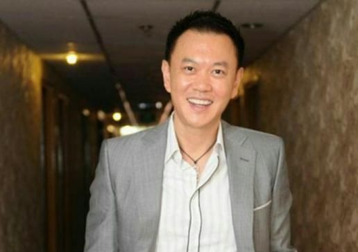  『偏爱』他是上亿公司老总，却偏爱和张嘉译演戏，导演笑他：片酬没油钱多