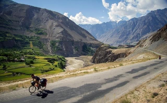 最孤独的公路：3200公里都没有指示牌，在这几乎看不到人和汽车