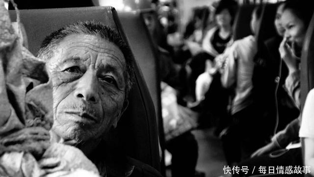 中国最发达的火车站，一天路过15万人，一年收入14亿元