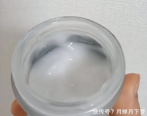  皮肤@如何用最短的时间，进行最有效的护肤带你get晨间护肤小步骤