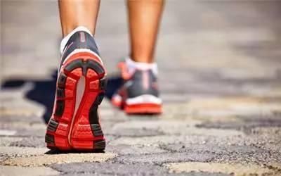 别再相信这些伤身的传言！你以为在养生，其实是在折寿