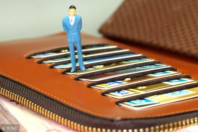 美国个人银行账户怎么开？需要去美国吗？