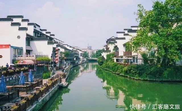 迟疑一瞬，遗憾一年，10个赏秋圣地，第一个就让你惊艳