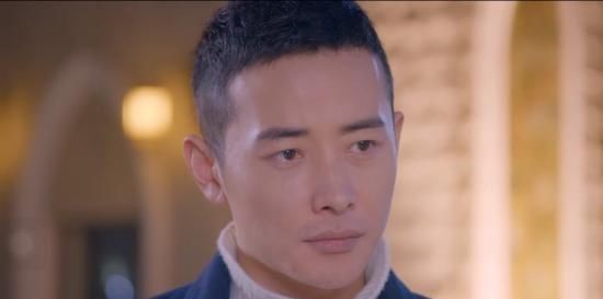  罗晋■39岁得双胞胎，公开表白苗圃，被拒后又“撩”唐嫣，现今又当保姆