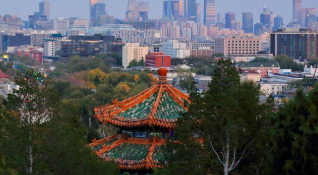 北京这座山，只有42.6米高，能俯瞰故宫全景