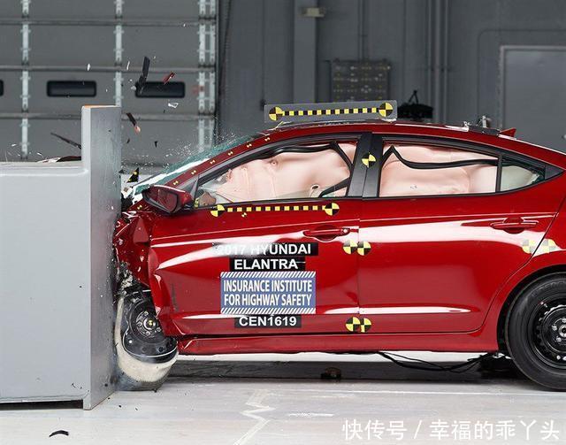 为什么保险行业不能碰