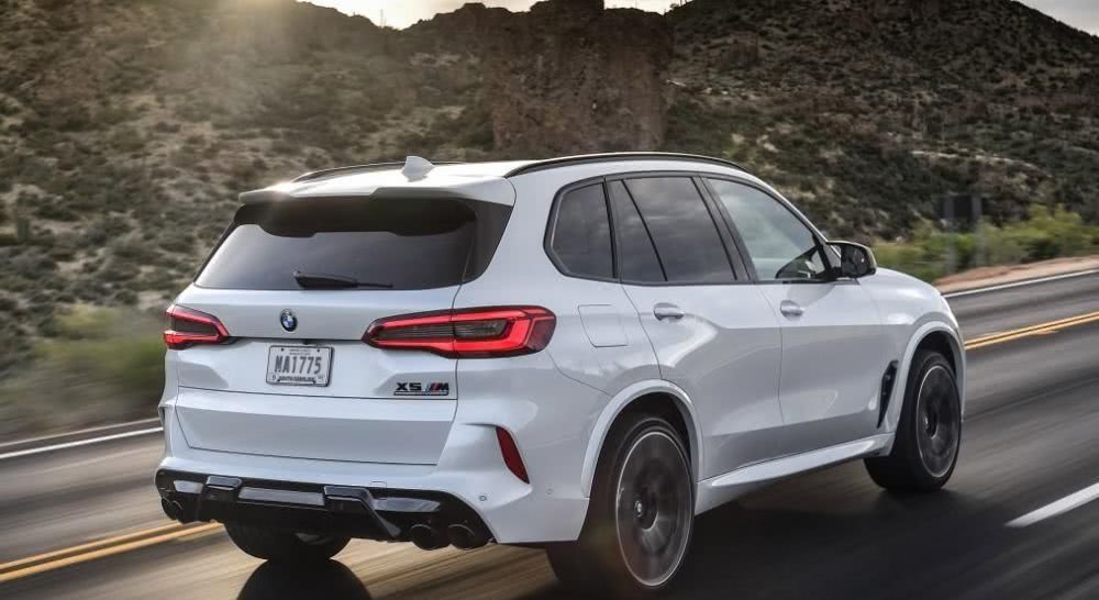  『SUV』3.8秒的大型豪华SUV：赏析2020款全新宝马X5竞赛版
