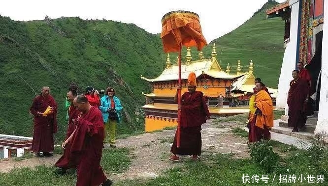 中国最“美”寺院，有僧人闭关9年足不出户，期间女性不得入内！
