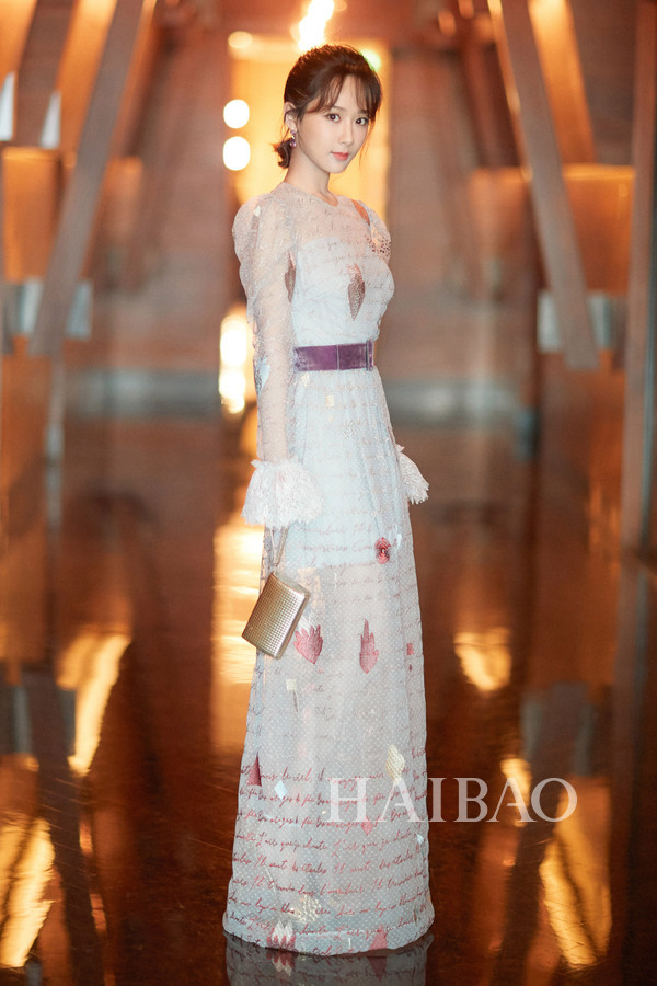 杨紫就是靠这条仙女裙拿下了你的男神！