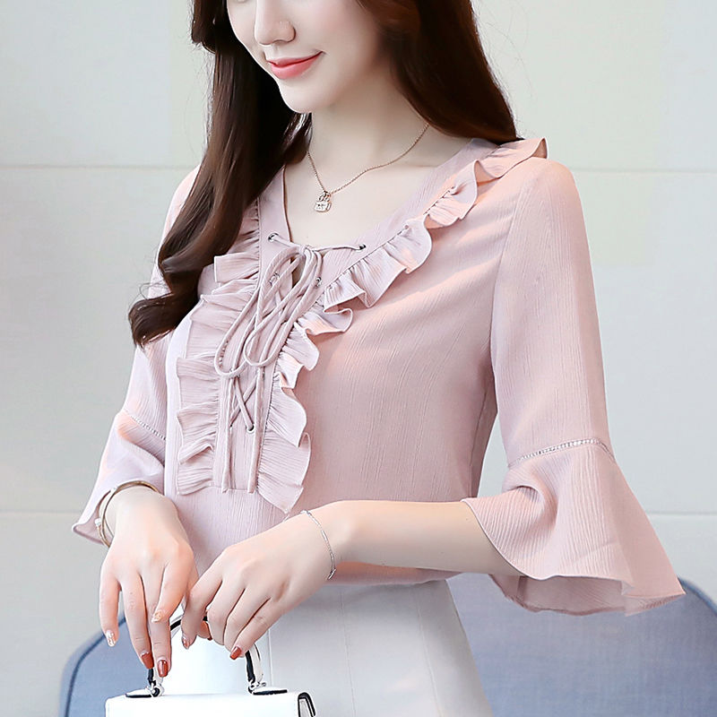 丰满女人立秋换上下面这些，性感妩媚零束缚，风情万种谁不迷