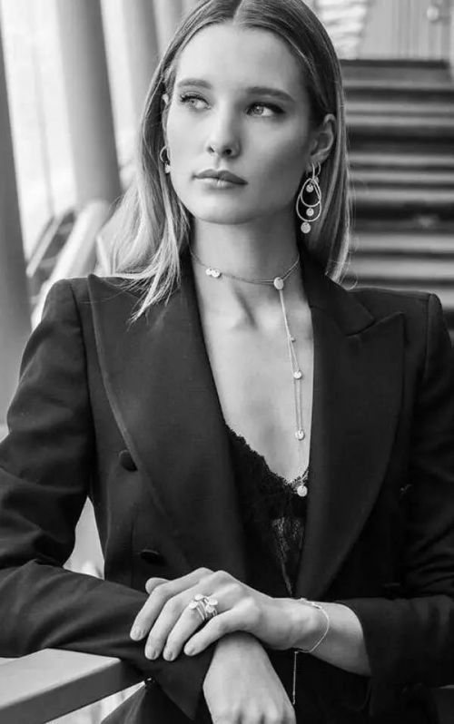 一枚全能型的“别针”珠宝凭什么引爆了时尚界?