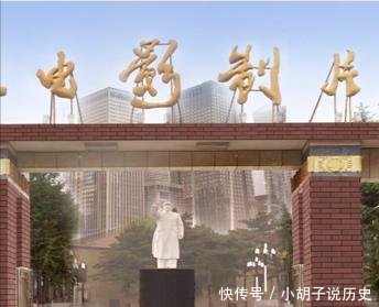 吉林山区长影875分厂,亚洲最大的洗印厂,古树参天,建筑荒废