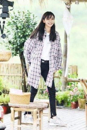 《向往的生活》杨颖穿着索引，价值上千的衣服最抢眼