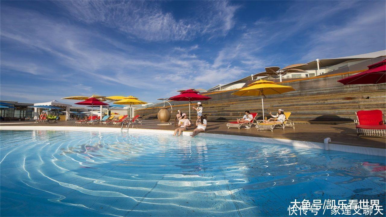 我国竟在沙漠里建酒店, 就地取材不用一点钢筋水泥, 你想去看看吗