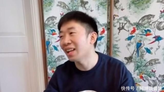 『卖家』杨迪模仿王俊凯拍照，被称是买家秀和卖家秀的区别，搞笑功力十足