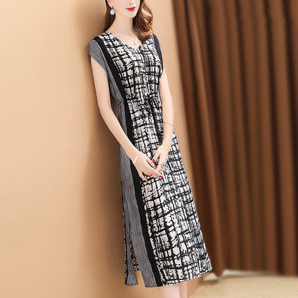 新鲜出炉一种裙:“波西米亚”长裙,好穿便宜,一件上身美出天际