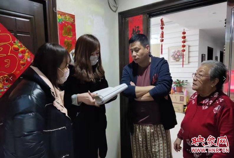  「防控」郑州一社区自治“五色动态监管图” 让疫情防控“有的放