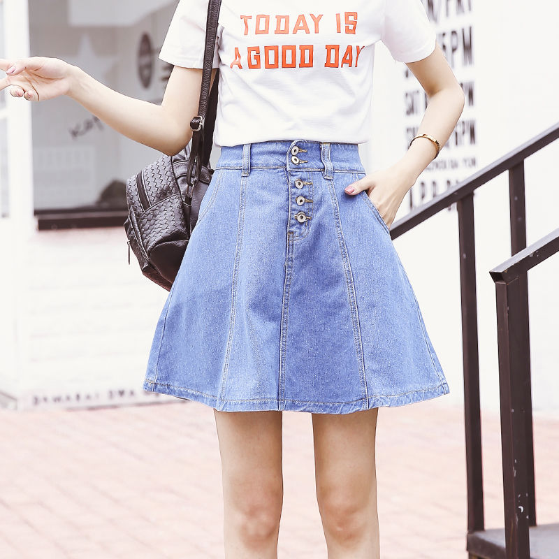 女人过了40岁!就这么穿，尽显优雅成熟美