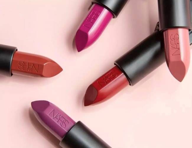 为什么明星都爱用NARS彩妆?带你一探究竟