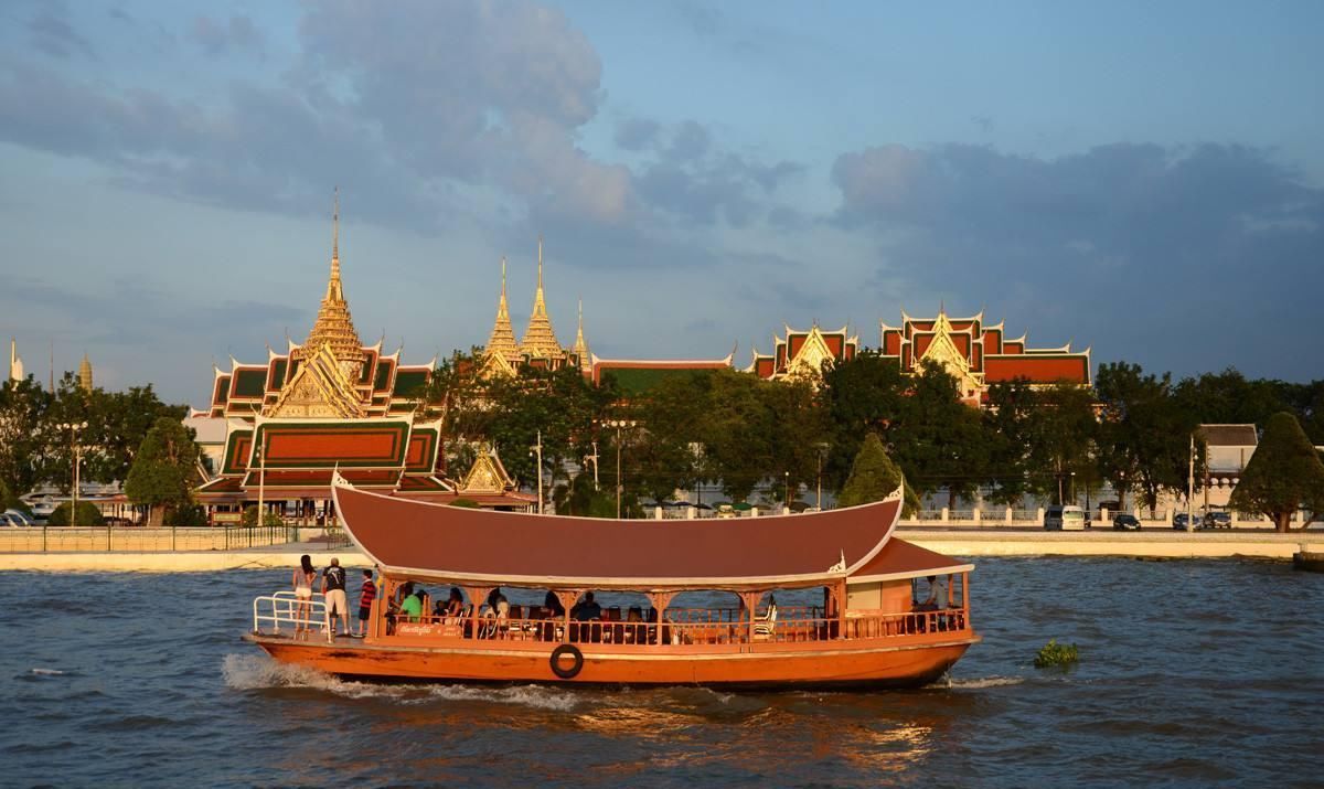 为什么中国游客爱去泰国旅游，海南三亚不好吗？大妈说出背后猫腻