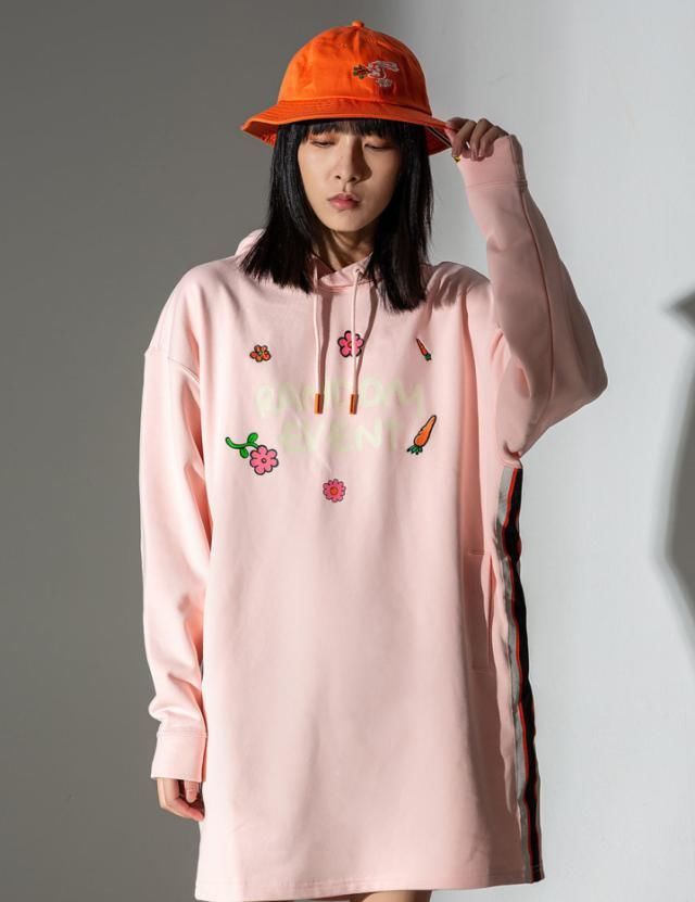 『可口可乐』今年这些品牌的女款卫衣也太好看了吧,一个字就是买