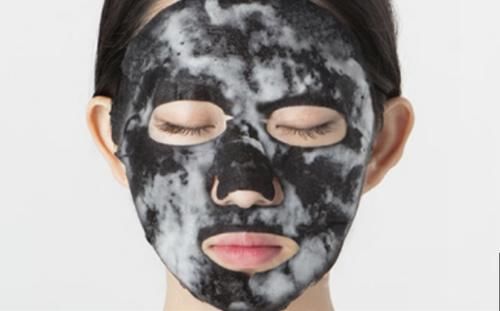  皮肤■女生想要皮肤好，坚持做这4件事，慢慢就能养出“干净脸”