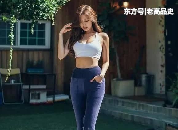  「美女」性感时尚的打底裤美女，增添你的女性气质，撩人魅力十足！