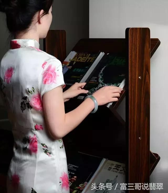 长期戴翡翠会导致不孕？你还要被这些谣言骗多久！