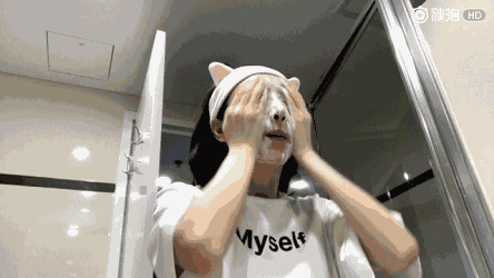 用它洗脸,面膜钱都省了,越洗越白净,洗完就能素颜出门