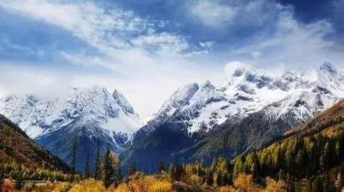 四川省有座山，虽然名气不是很大，却是成都人的最爱