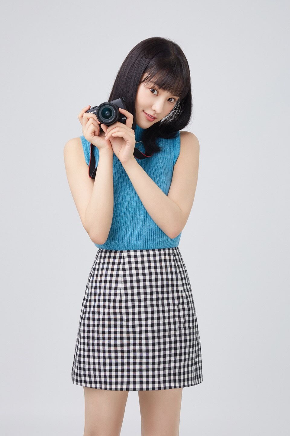 黄灿灿现身活动，穿着淘宝爆款还美滋滋，校花变成了笑话!