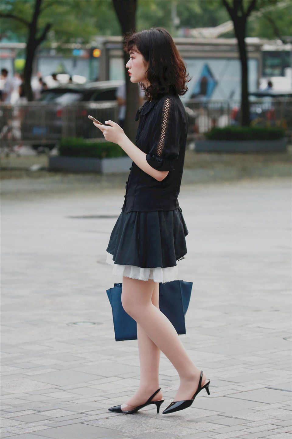 街拍:丝袜高跟美女真的好精致