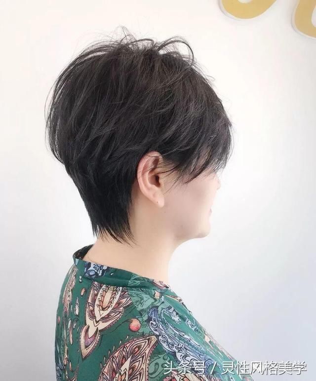 三四十岁的你发型别瞎剪了，有这30款短发就够了！