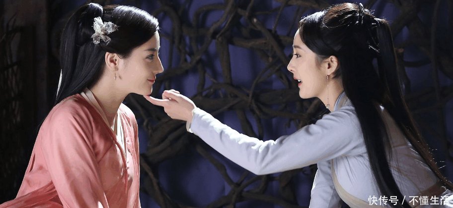 迪丽热巴抢杨幂代言被称白眼狼, 这件事真有这么简单