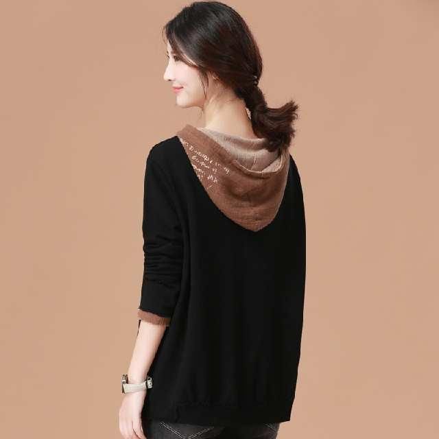 天渐凉别穿裙子,这些卫衣显年轻又好看,四五十女人秋天穿美了