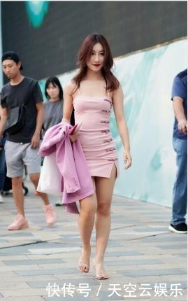  【设计师】为了节省料子， 设计师连扣子都不用，只是这样会进风吧