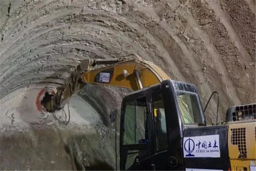  #工程师#不建隧道不造桥，火车到底是怎么过“琼州海峡”的？中