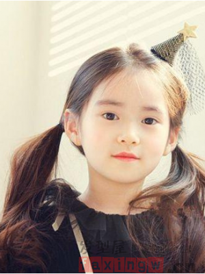 小孩马尾辫的简单扎发 时尚可爱更好看