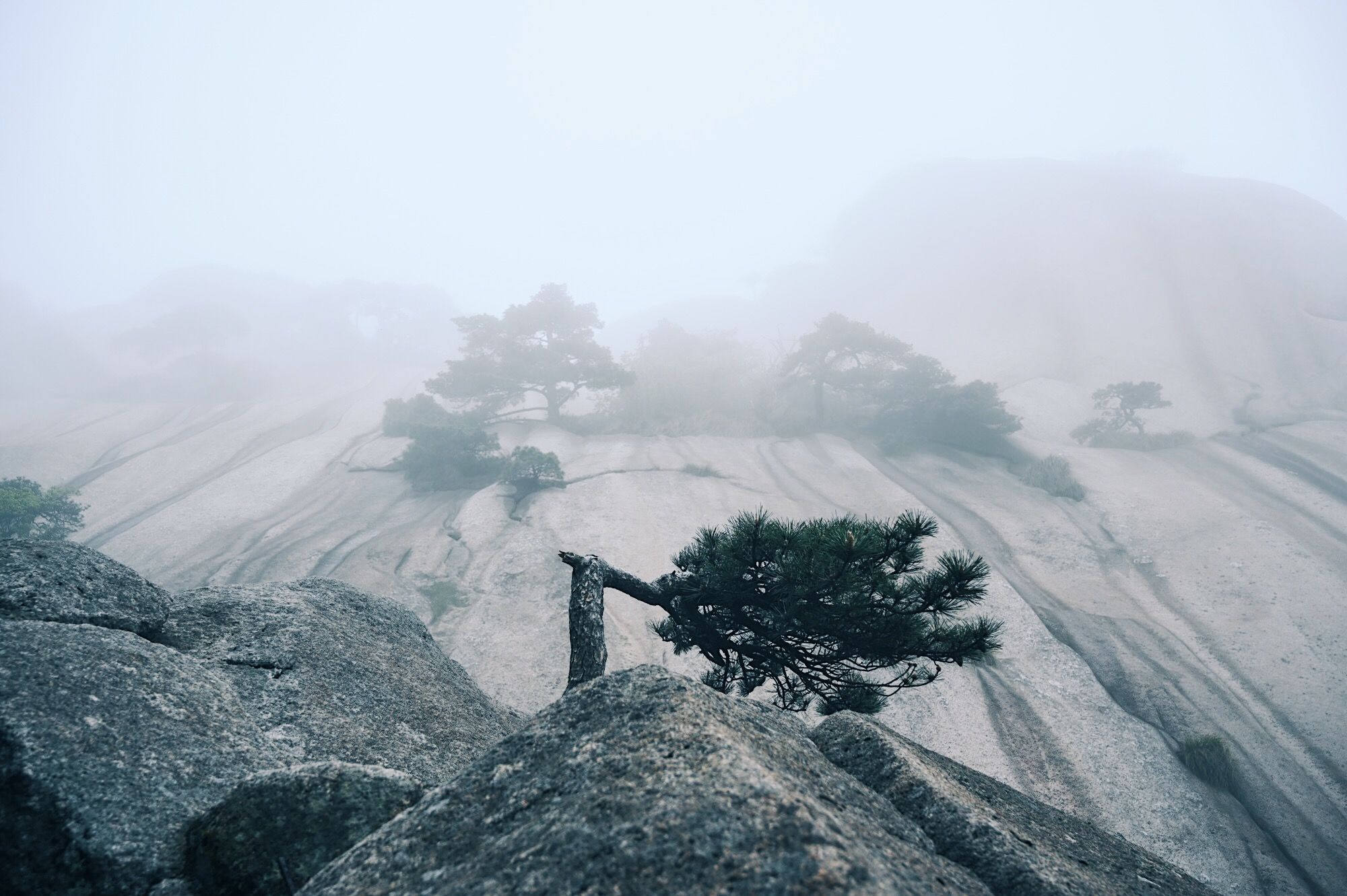 走进北纬30°的天柱山，一处风光秀丽又神秘的地方