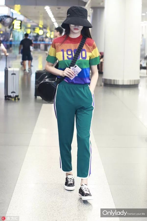 集齐七种颜色召唤神龙，有彩色T恤的夏天不再单调