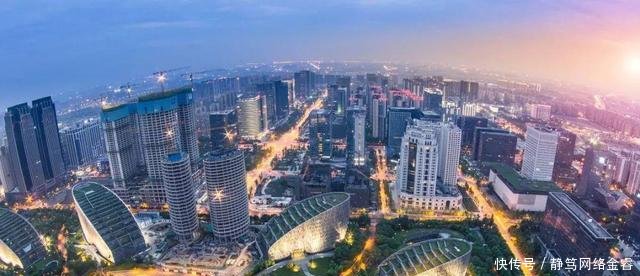 西部第二最发达的国家级新区, GDP超过2500亿, 是未来四川最有钱