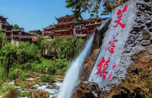 2019，中国值得游玩的四大古镇，每个古镇“韵味不同”美如画