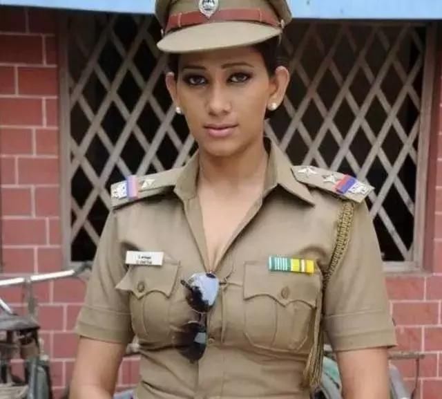 边境的印度女兵现实长得怎么样？一组图片告诉你她们有多漂亮