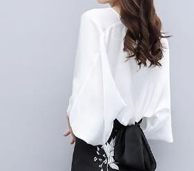 矮个子老婆，超会穿搭，欧货小衫+小脚裤，显高巨美腻