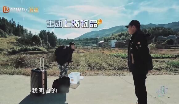 变形计：迎最富有农村家庭，厨房不输饭店，连城市娃都看懵了！