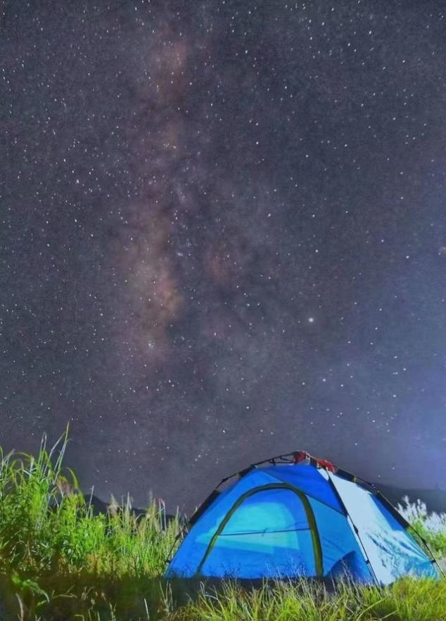 与中国五大名山相比，江西这座山一点也不逊色，却低调得令人心疼