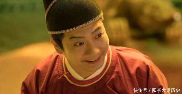 目不识丁的太监,是如何宣读圣旨?添加拼音